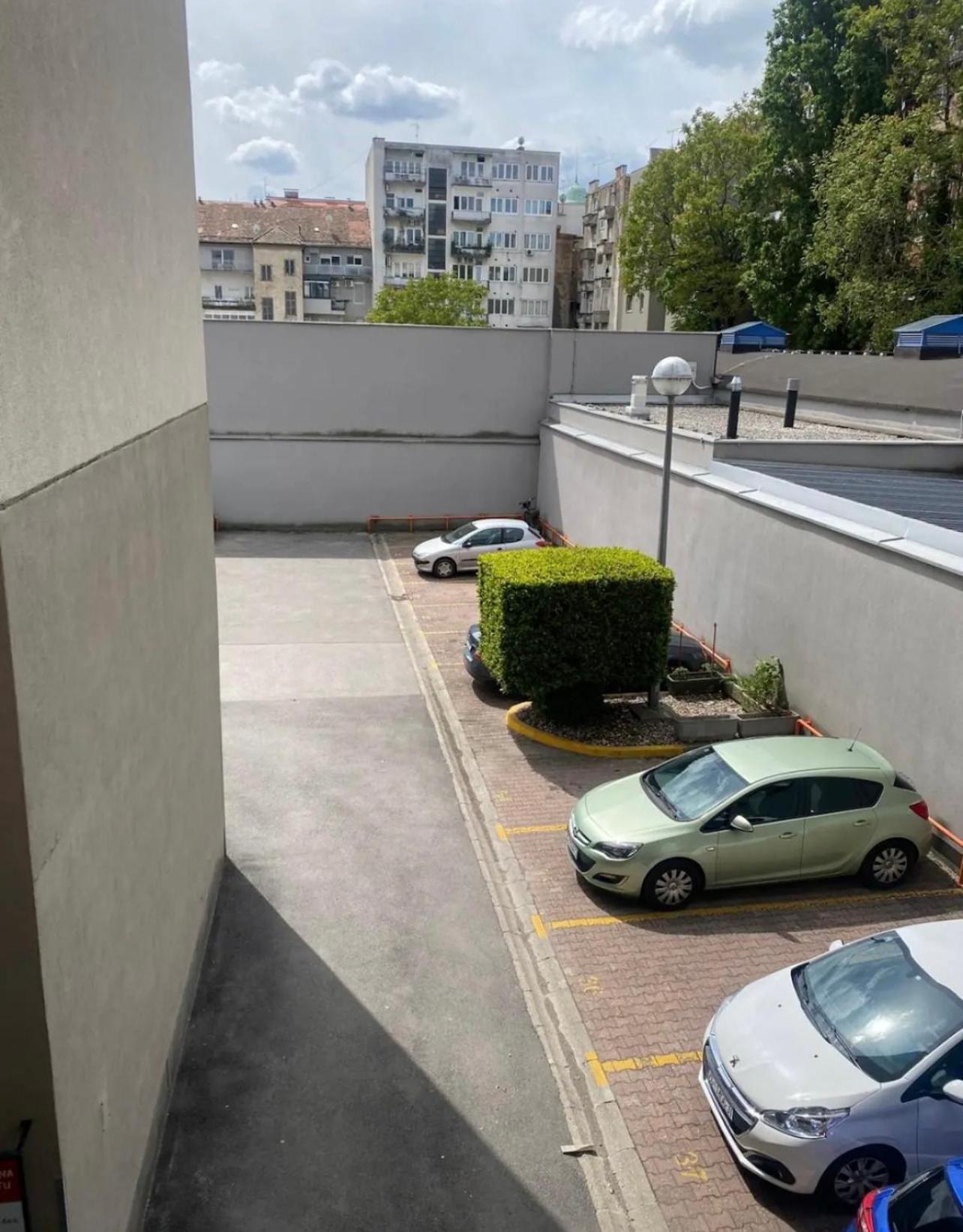 Deluxe City As Apartment - Free Parking ซาเกร็บ ภายนอก รูปภาพ